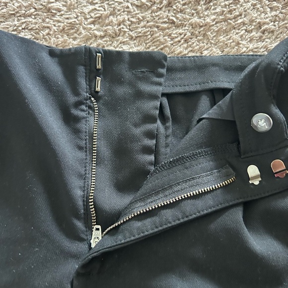 A New Day Black Tailored Shorts size 10 - Picture 2 of 4